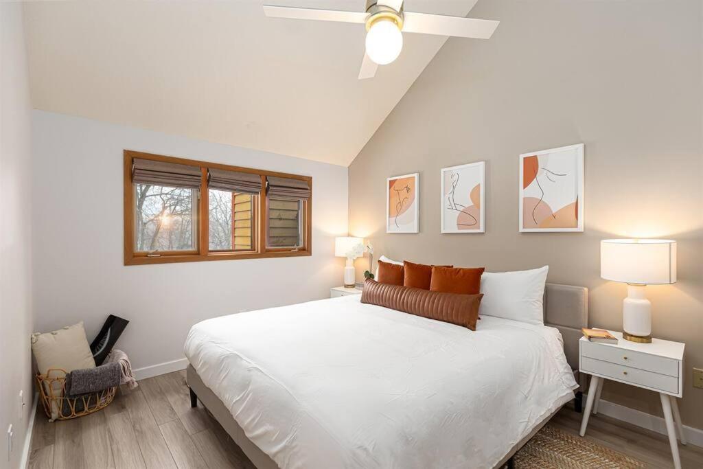 Peaceful 2-Bedroom Townhome Retreat W/Wooded View Galena Luaran gambar